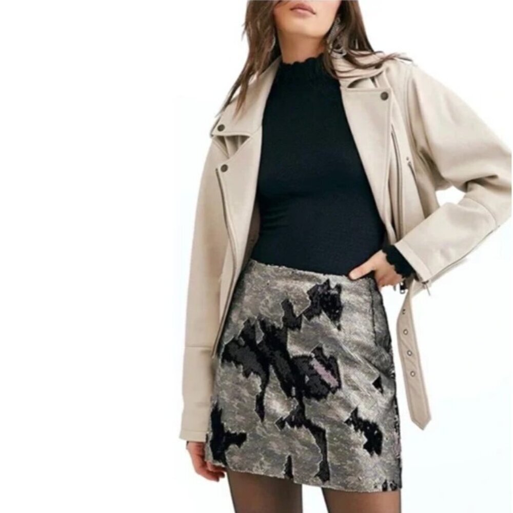 Free People FP One Sequin Mini Skirt Camo/Black Reversible Sequins size 0